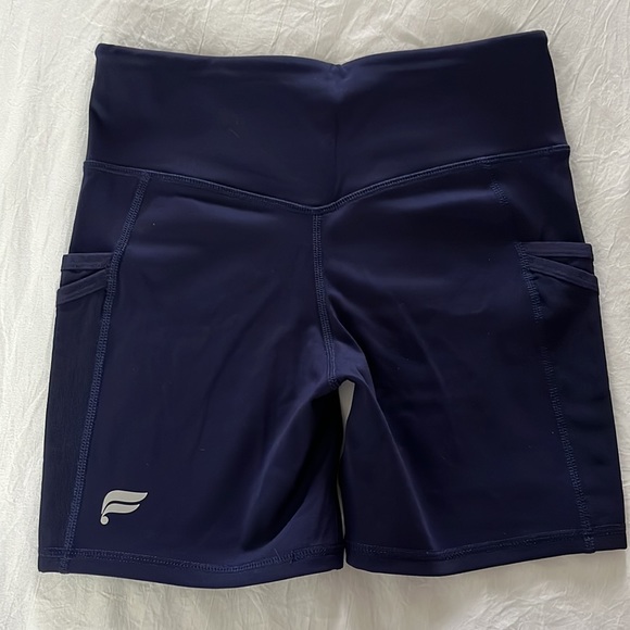 Fabletics Motion365 Biker Shorts - Picture 2 of 8